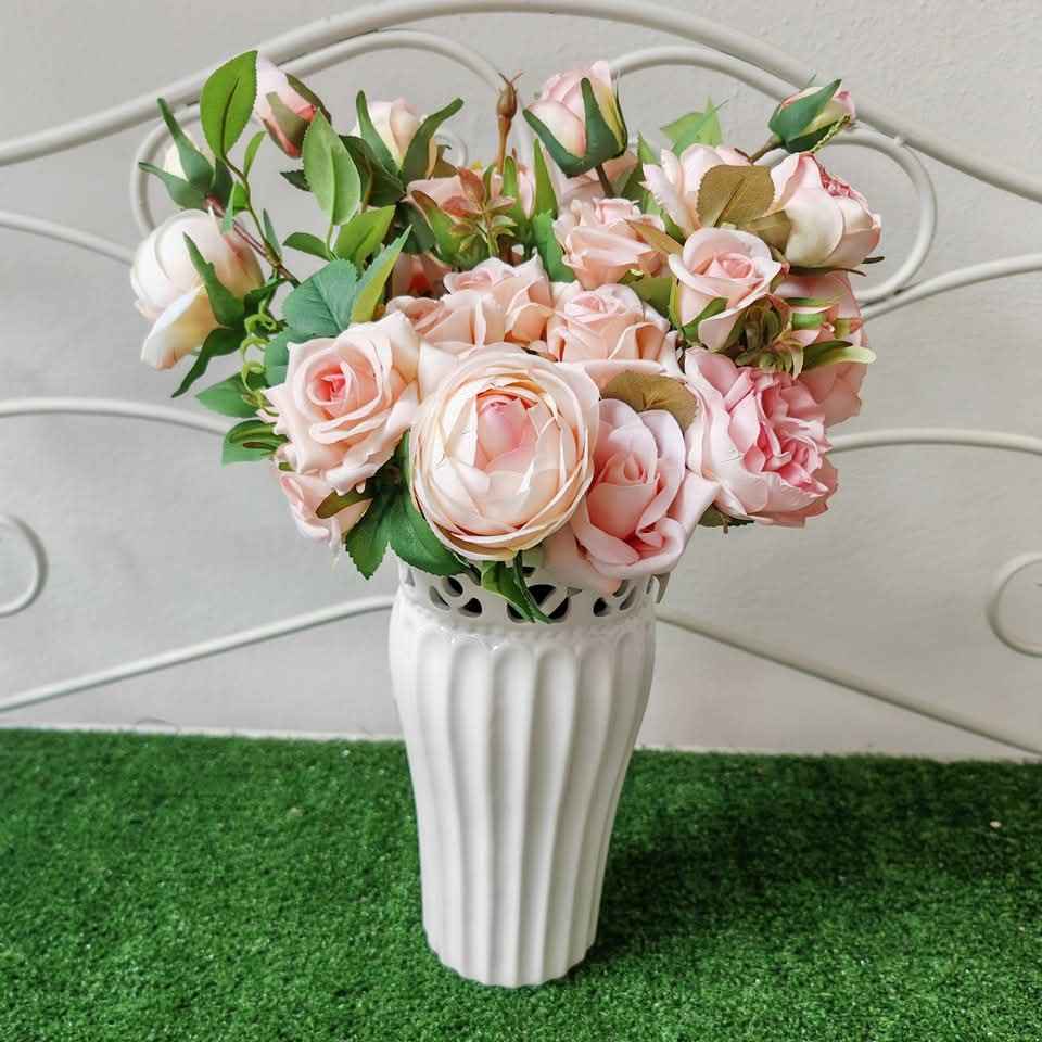 Vaso in ceramica traforato