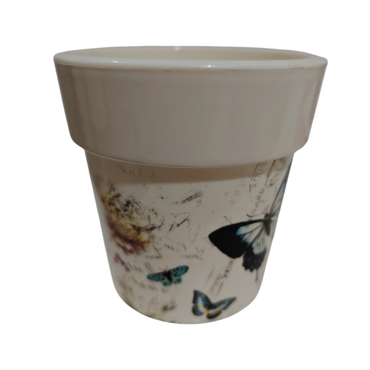 Vaso in plastica con farfalle