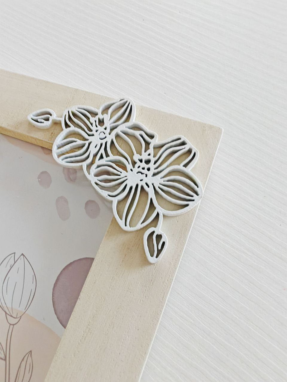 Cornice con fiori in legno - Best Moment Decor