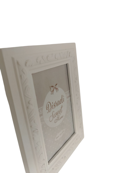 Cornice shabby white