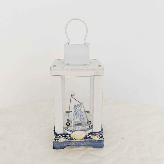 Lanterna in legno barca a vela